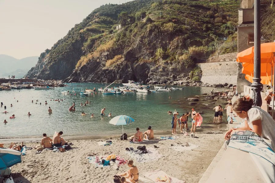 Photo common mistakes local holidays