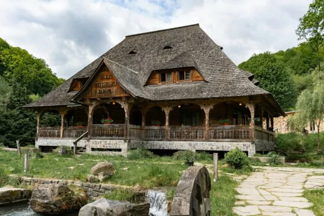 Photo wooden churches architecture Romania